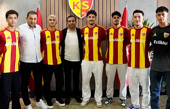 Önce profesyonel imza, şimdi Milli davet! Kayserispor'da büyük sevinç