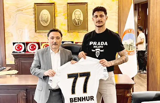 Kayserispor'un ilk transferi Benhur Keser mi? Vali Çiçek'i ziyaret etti