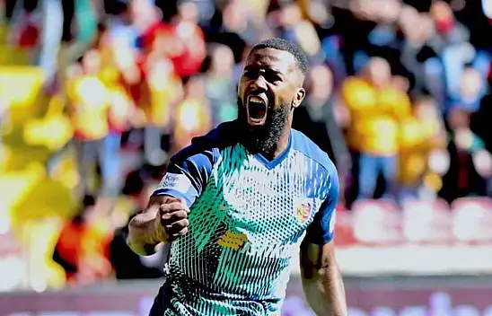 Kayserisporlu eski golcü Duckens Nazon, milli takımda şov yaptı!