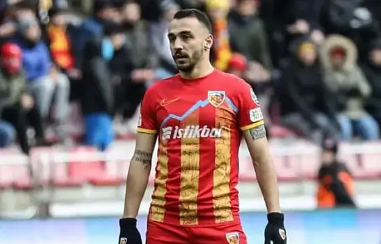 Kayserisporlu futbolcudan büyük tepki! 'Karaktersiz herif…'