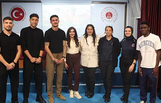 Kayserisporlu futbolculardan ceza infaz kurumuna ziyaret