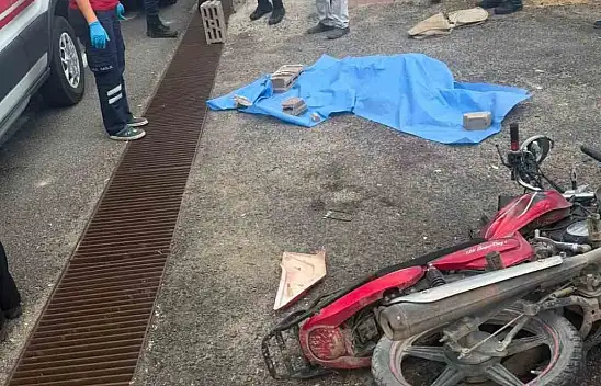 Kontrolden çıkan motosiklet duvara çarptı! 13 yaşındaki çocuk hayatını kaybetti
