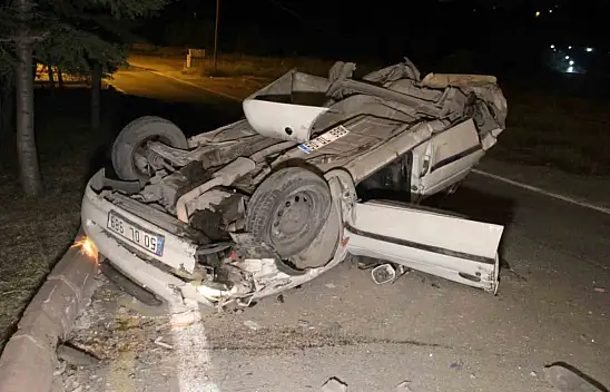 Kontrolü kaybetti, takla attı! 5 yaralı