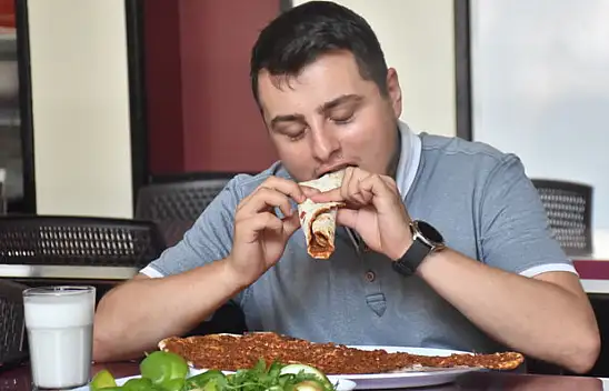 Lahmacun Tahtını Kaptırdı! – Gece 12'den Sonra…