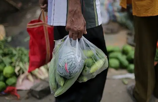 Market poşetlerine zam geldi!