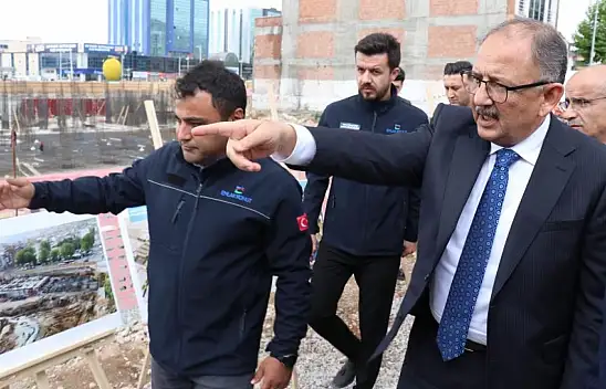 Mehmet Özhaseki siyasete geri mi dönüyor?