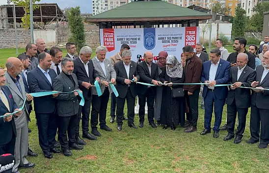 Melikgazi'de Ahmet Taş Parkı ve Sosyal Tesisi hizmete açıldı!