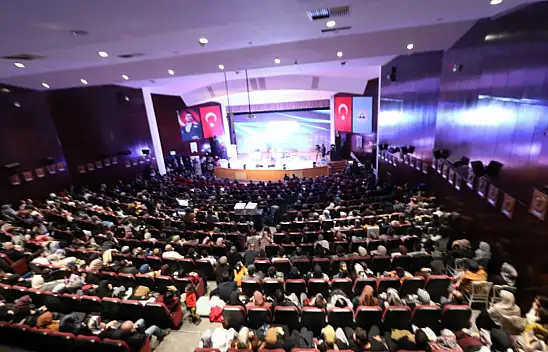 Melikgazi'de Şiir Dolu Gece