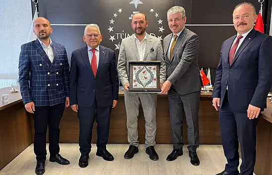 Memduh Büyükkılıç'ın TÜMSİAD ziyareti