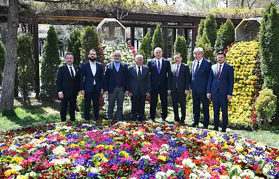 Mevlüt Çavuşoğlu'ndan Kayseri'ye ve Büyükşehir'e övgü...