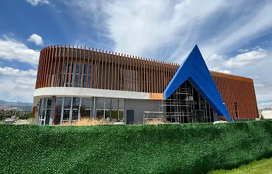 Millet Bahçesi'ndeki kütüphane ne zaman açılacak?