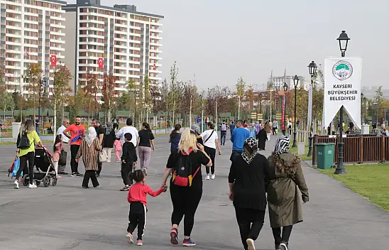 Millet Bu Bahçeyi Çok Sevdi