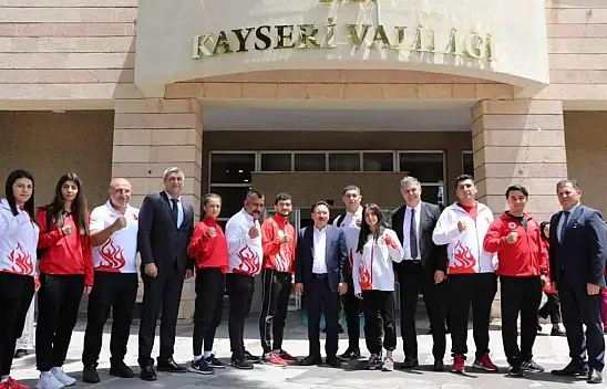 Muaythai sporcuları hem Türkiye'nin, hem de Kayseri'nin gururu oldular