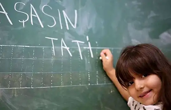 Öğrencilere müjde - Okullar art arda 3 kez tatil olacak!