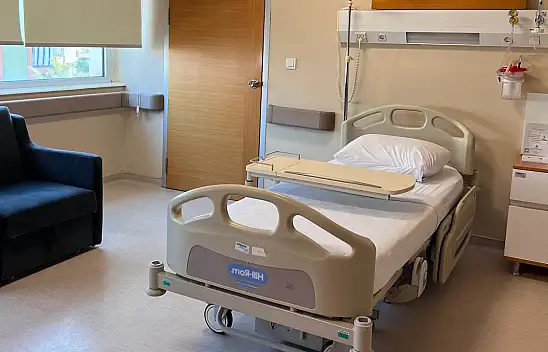 Özel hastanelerde standart fiyat uygulaması hayata geçiriliyor!