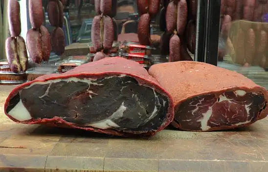 Pastırma bu kez güldürdü