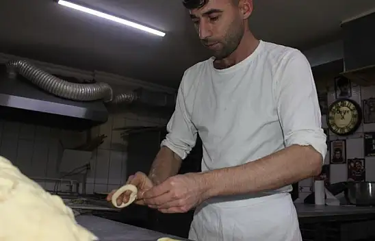 Regaip Kandilinde Simit Yoğun İlgi Gördü