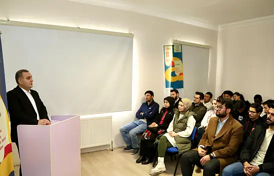 Rektör Altun, Yabancı Öğrencilerle Buluştu