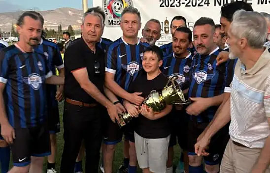 Şampiyonluğu seri penaltı atışları belirledi!