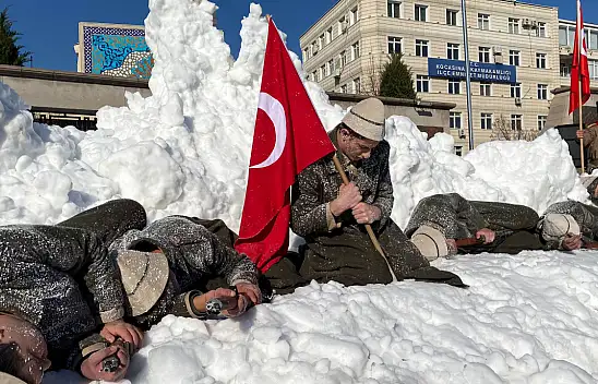 Sarıkamış Şehitleri Cumhuriyet Meydanı'nda Böyle Anıldı