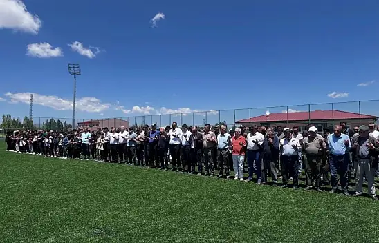 Sarıoğlan'da eller semaya 'Şükür' için açıldı!
