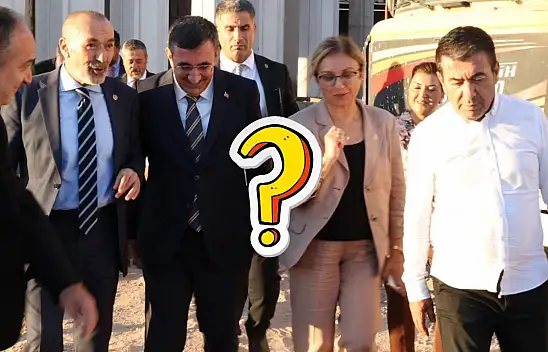 Selahattin Metin, Cumhurbaşkanı Yardımcısı Cevdet Yılmaz ile bir araya geldi: Bakın nereye gittiler!