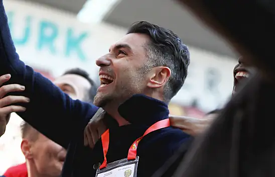 Sen ne yaptın Burak Yılmaz!