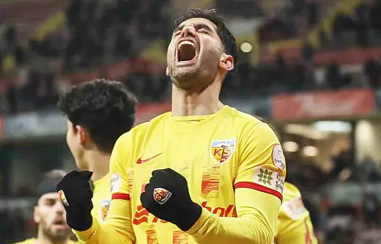 Sıcak gelişme! Ali Karimi Konyaspor'a transfer oluyor!