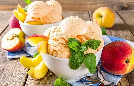 Sıcaklara serin bir çözüm: 3 malzemeyle şeftali sorbe nasıl yapılır?