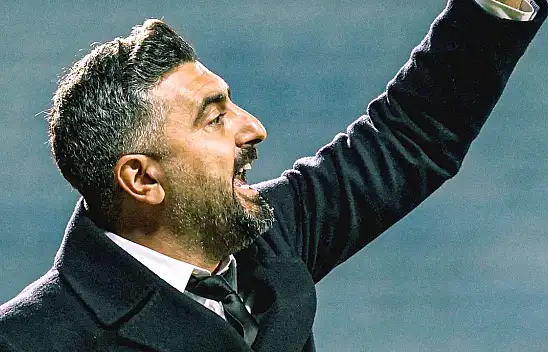 Sinan Kaloğlu'nun son maçı mı? Ortam çok gergin!