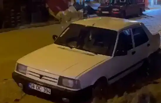 Sivas'ta araçlar suya gömüldü!