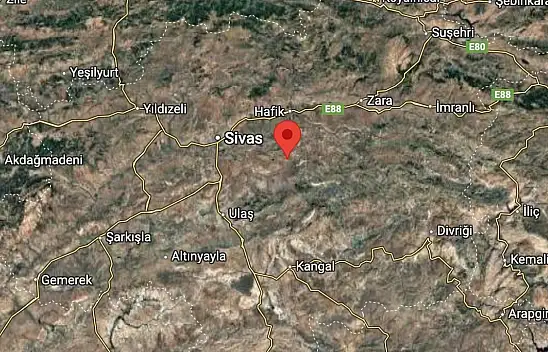 Sivas'ta korkutan deprem: Kayseri, Malatya, Tokat da etkilendi!