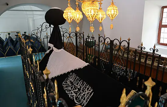 Sivas'taki bu türbeye akın akın ziyaretçi yağıyor!