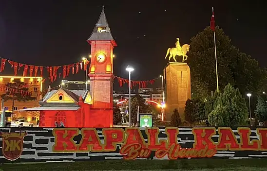 Sivasspor maçı öncesi Kapalı Kale düğmeye bastı