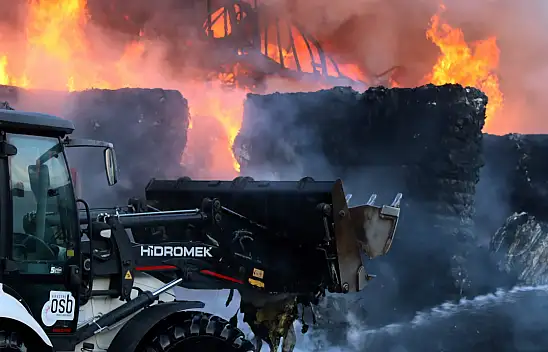 Son dakika! Kayseri'de büyük yangın! Ekipler müdahale ediyor!