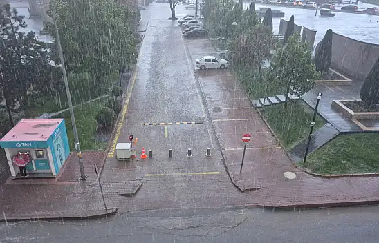 Son dakika - Kayseri'yi sel aldı!