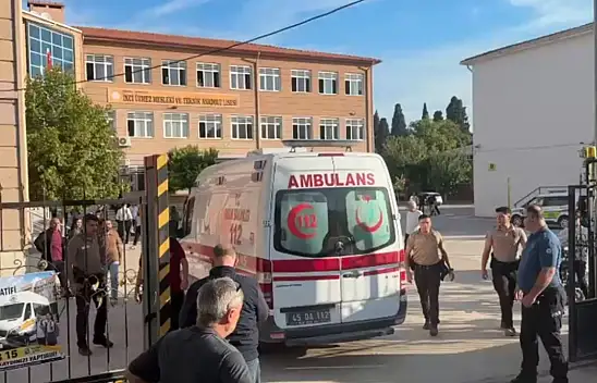 Son Dakika: Manisa'da lise önünde silahlı saldırı!
