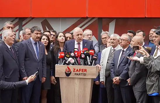 Son Dakika!  Ümit Özdağ kararını verdi