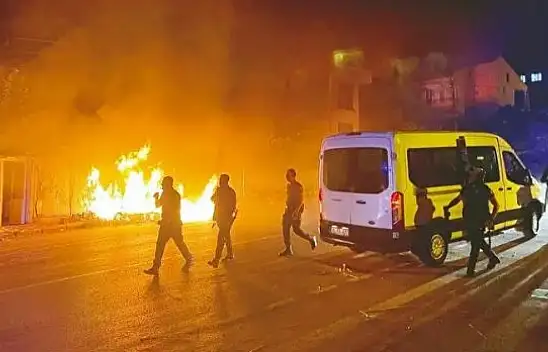 Suriyeliler mallarını satıp Kayseri'yi terk ediyor!