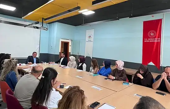 Talas Gençlik Merkezi'nde kapsamlı istişare!
