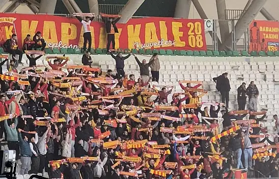Taraftar resti çekti! Kayserispor'da ipler gerildi
