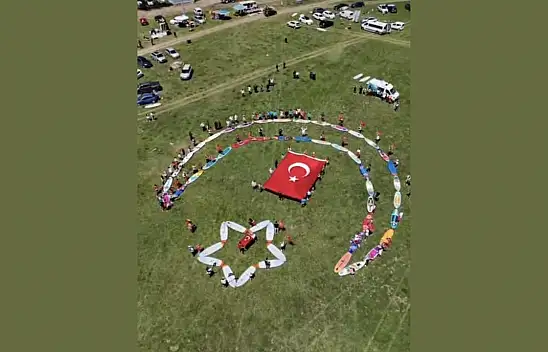 Tomarza'da sıradışı 19 Mayıs: Coşku dalga dalga yayıldı!