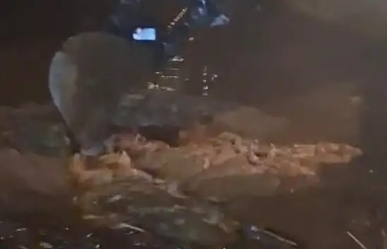 Tomarza ilçesinde selde tıkanan kanallar açıldı!