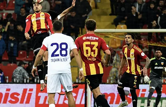 Transferler peş peşe açıklanırken Kayserispor'da sürpriz ayrılık gündemde