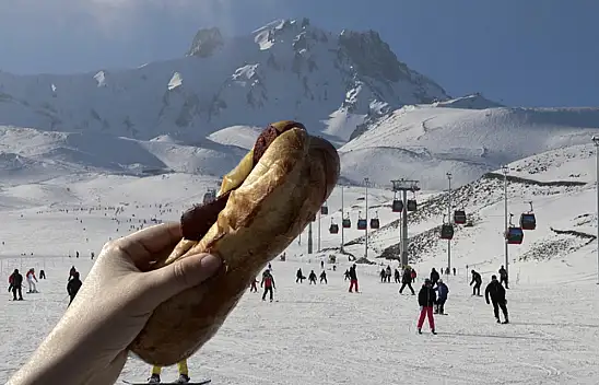 Uludağ'da 400TL Olan Sucuk Ekmek Erciyes'te Bakın Kaç TL!