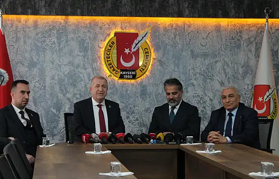 Ümit Özdağ Gazetecilerle Buluştu