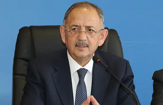 Ünlü gazeteci Bakan Özhaseki'yi neden aradı?