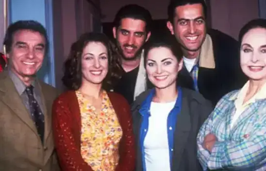 Ünlü Sanatçı Hayatını Kaybetti!