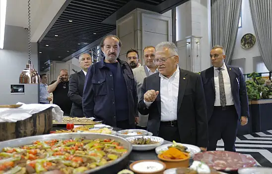 Ünlü Şef Mehmet Yalçınkaya Kayseri'de! O merkez için bakın neler söyledi?