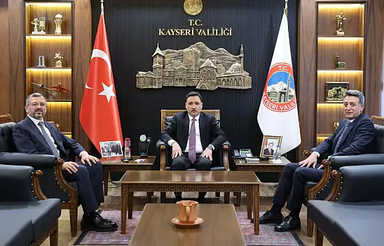Vali Çiçek, 'Kadın kooperatiflerimizin ürünleri Atatürk Orman Çiftliği ile daha geniş pazarlara ulaşıyor'